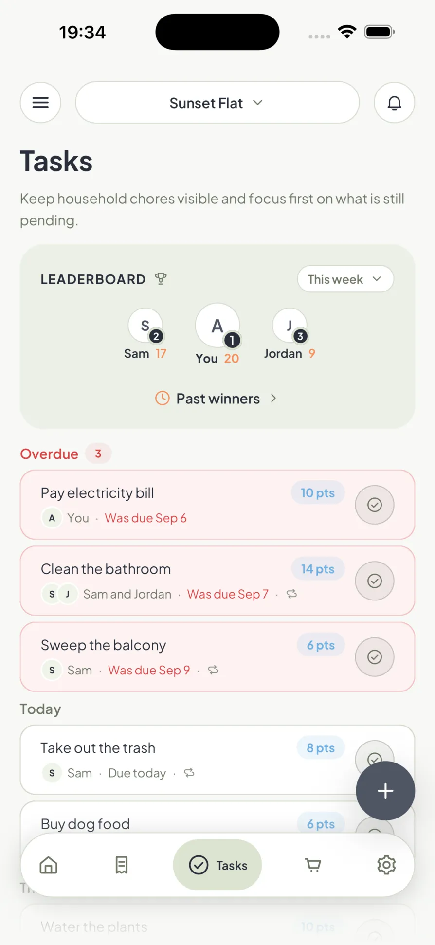 Household tasks in Homio, with points and the weekly leaderboard